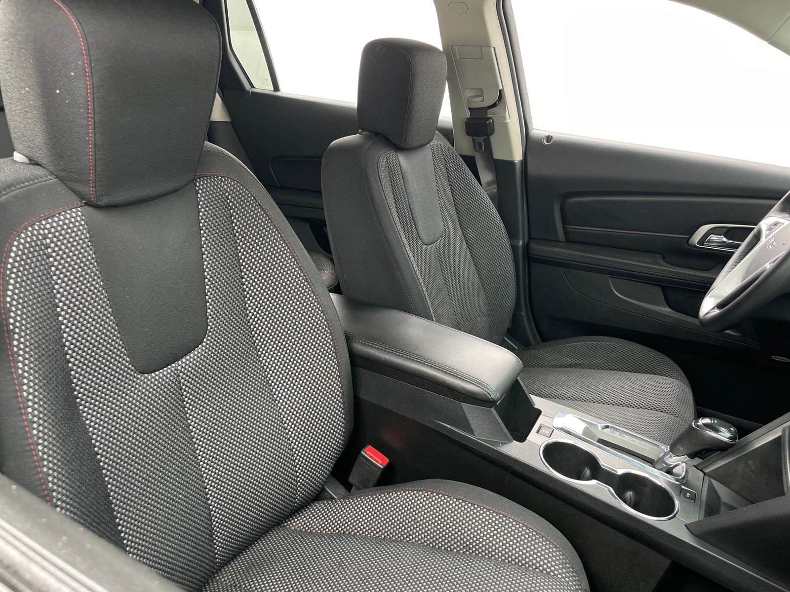 Thumbnail: 2017 GMC Terrain - 2