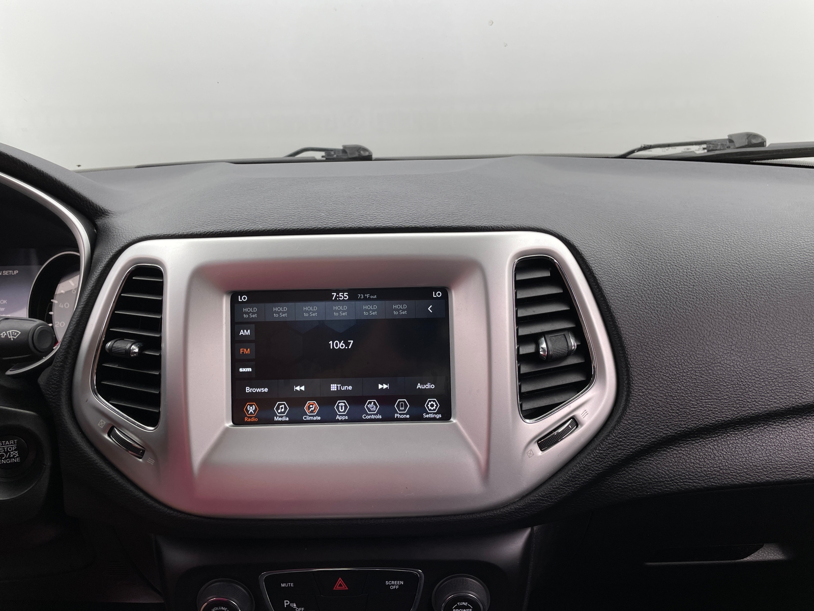 Thumbnail: 2019 Jeep Compass - 4