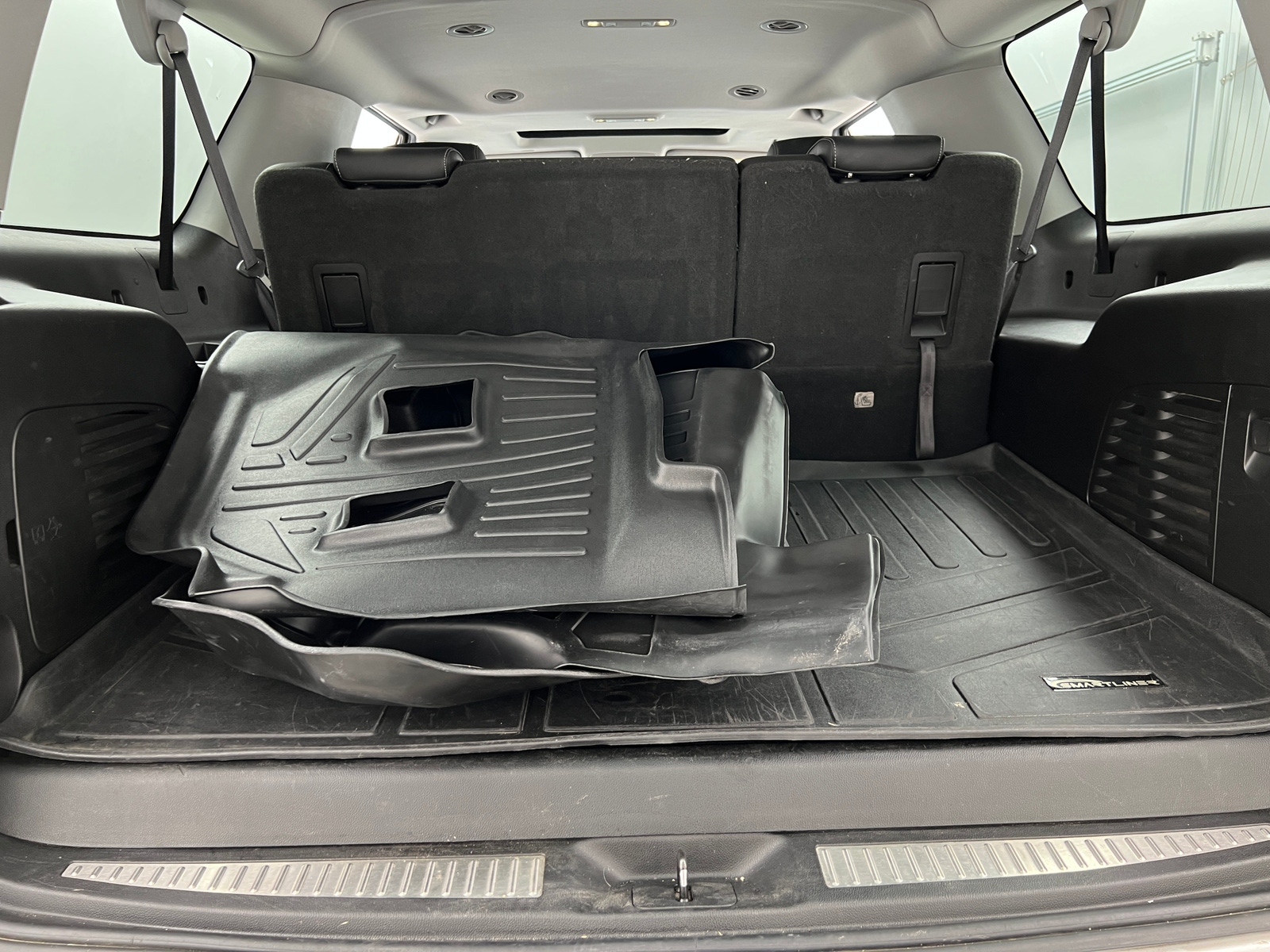 Thumbnail: 2019 Chevrolet Suburban - 6