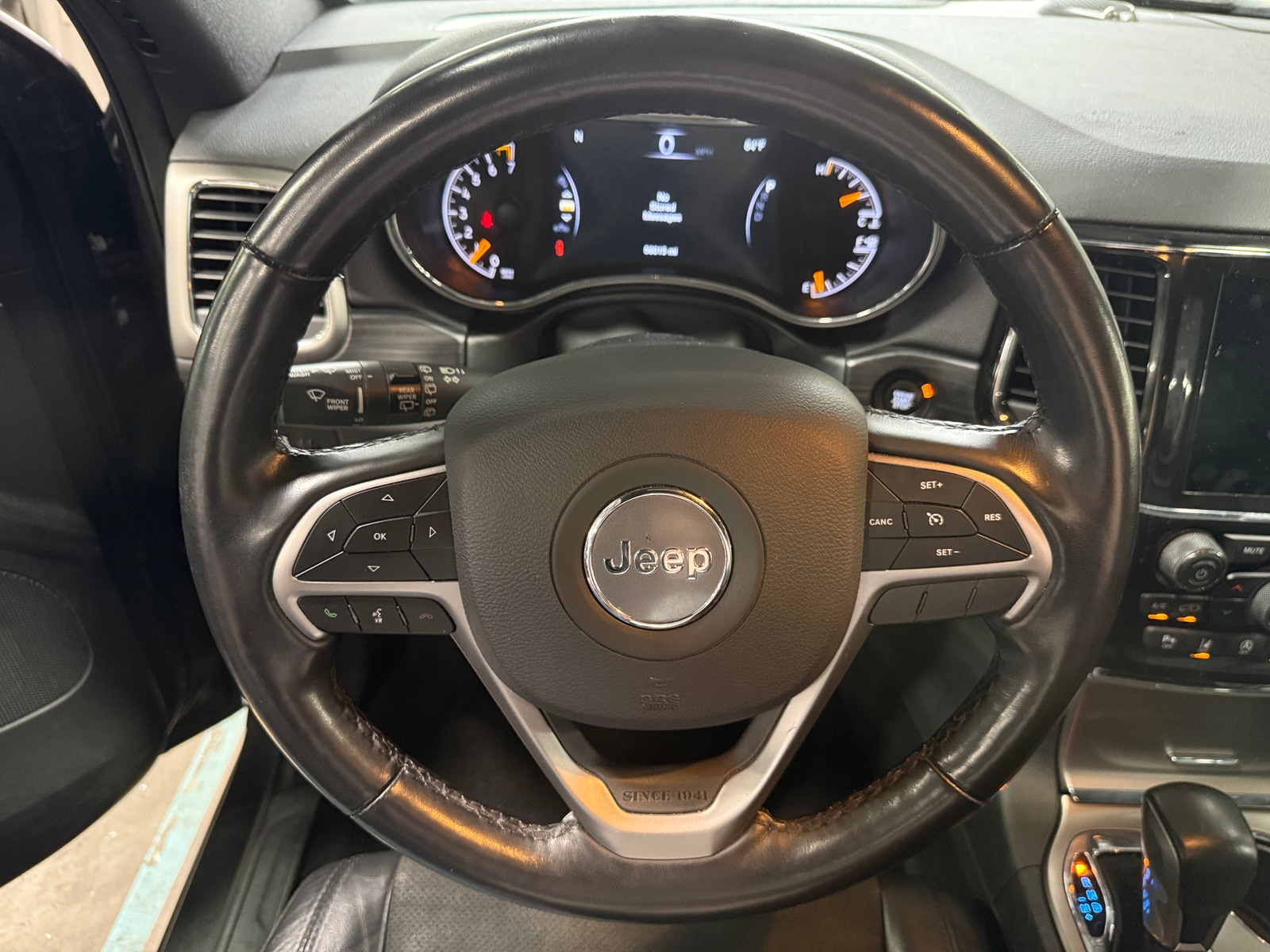 Thumbnail: 2021 Jeep Grand Cherokee - 5