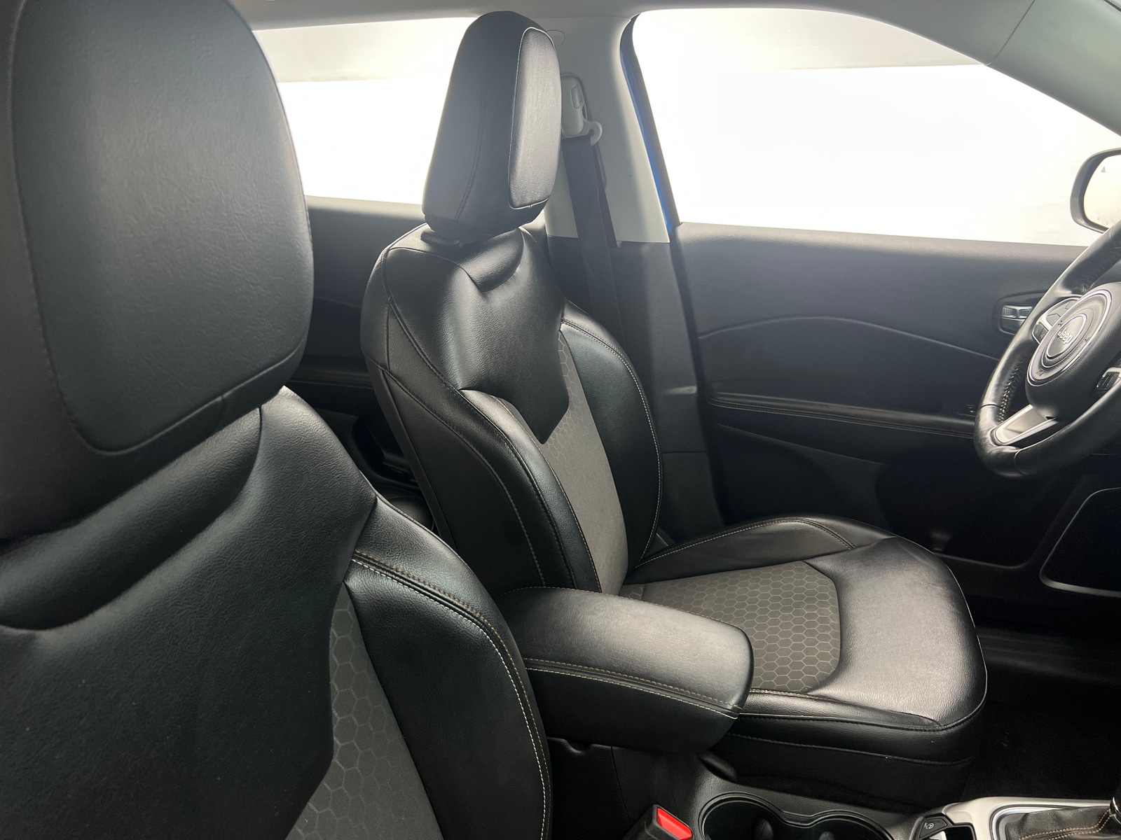 Thumbnail: 2018 Jeep Compass - 2