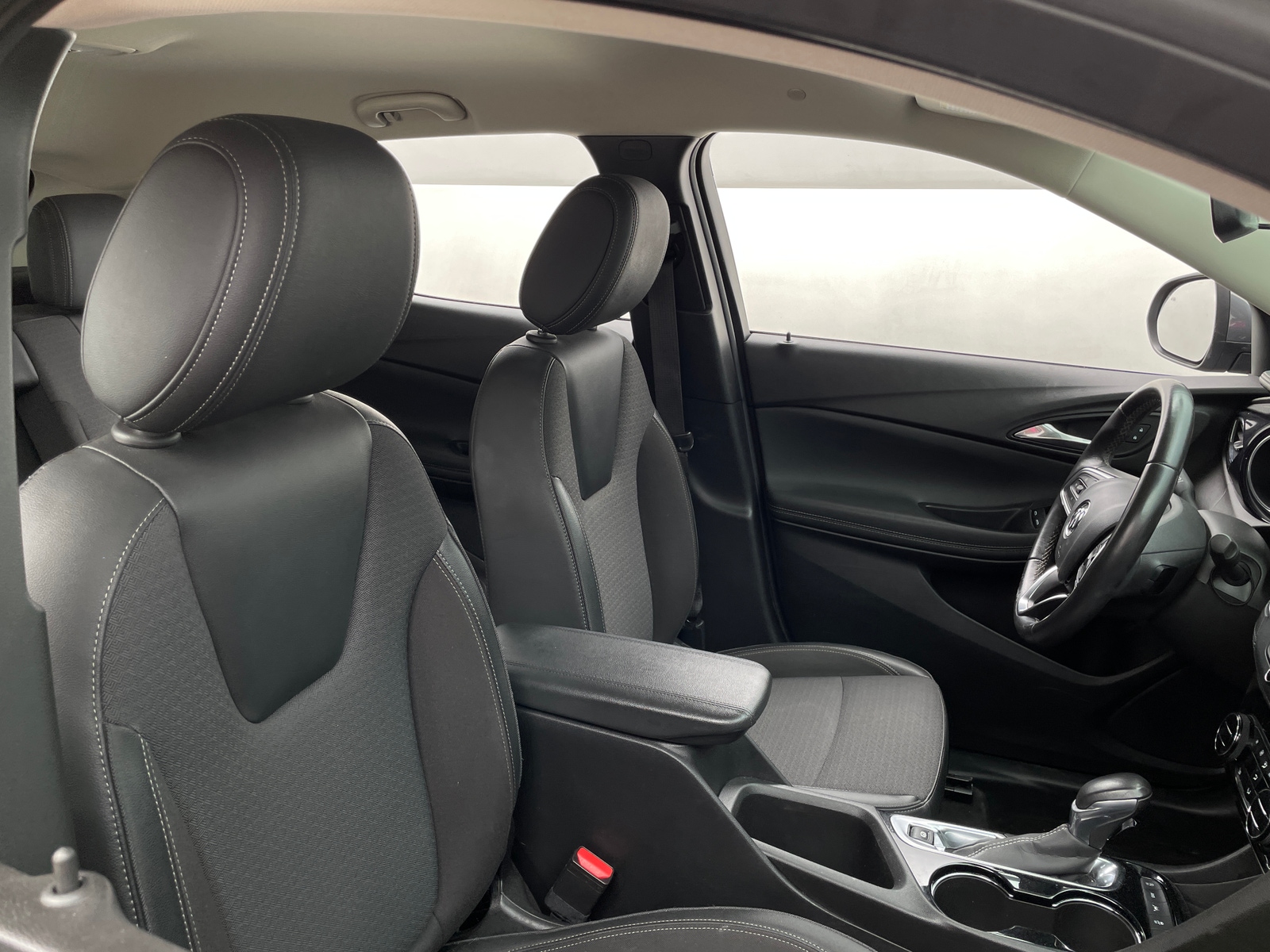 Thumbnail: 2020 Buick Encore GX - 2