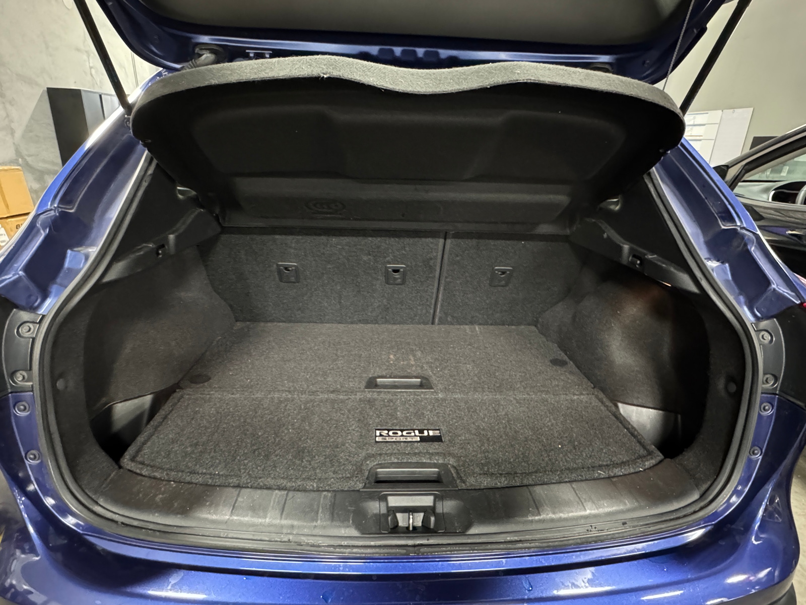 Thumbnail: 2019 Nissan Rogue Sport - 7