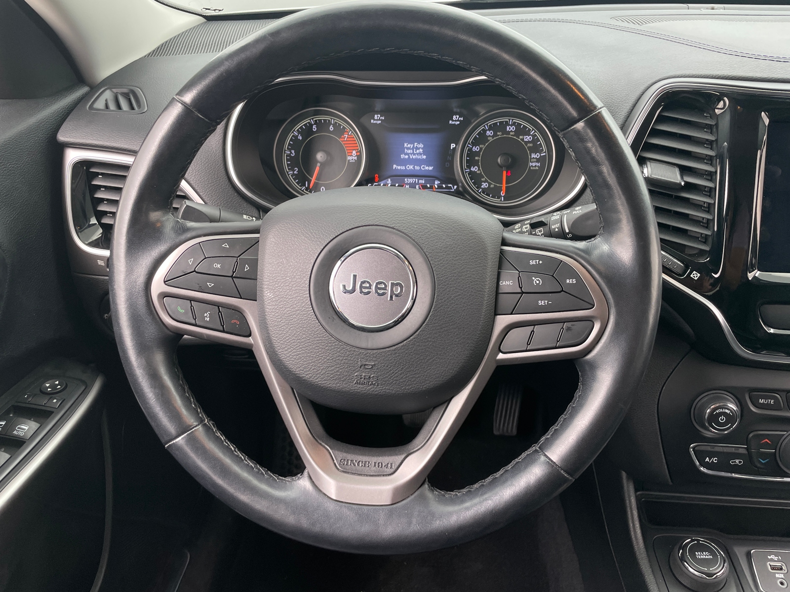 Thumbnail: 2020 Jeep Cherokee - 4