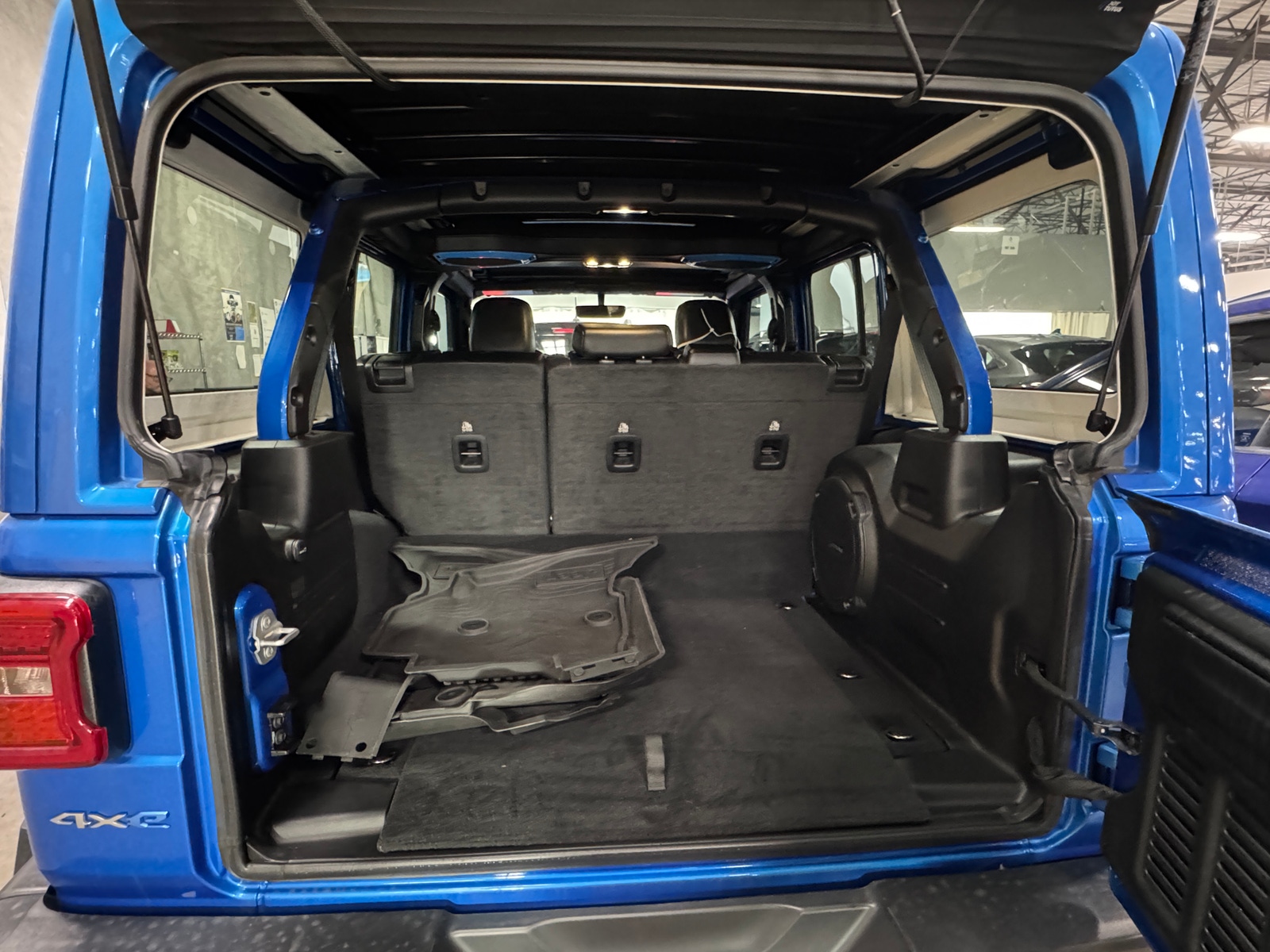 Thumbnail: 2023 Jeep Wrangler - 6