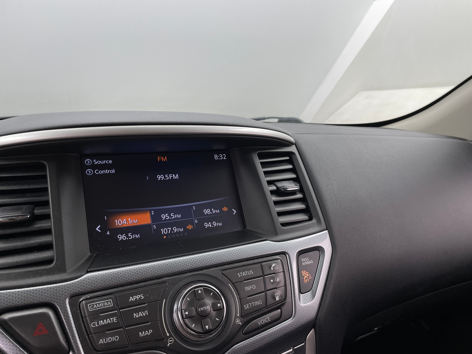 Thumbnail: 2018 Nissan Pathfinder - 3