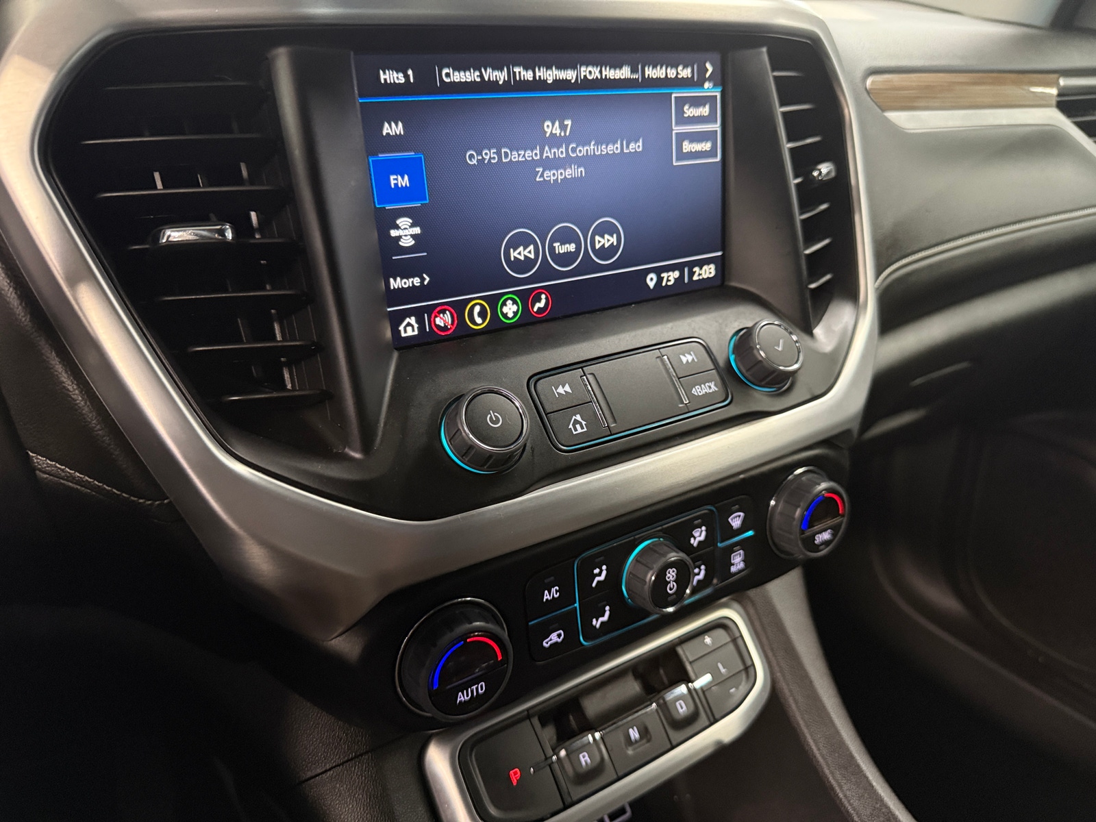 Thumbnail: 2023 GMC Acadia - 4