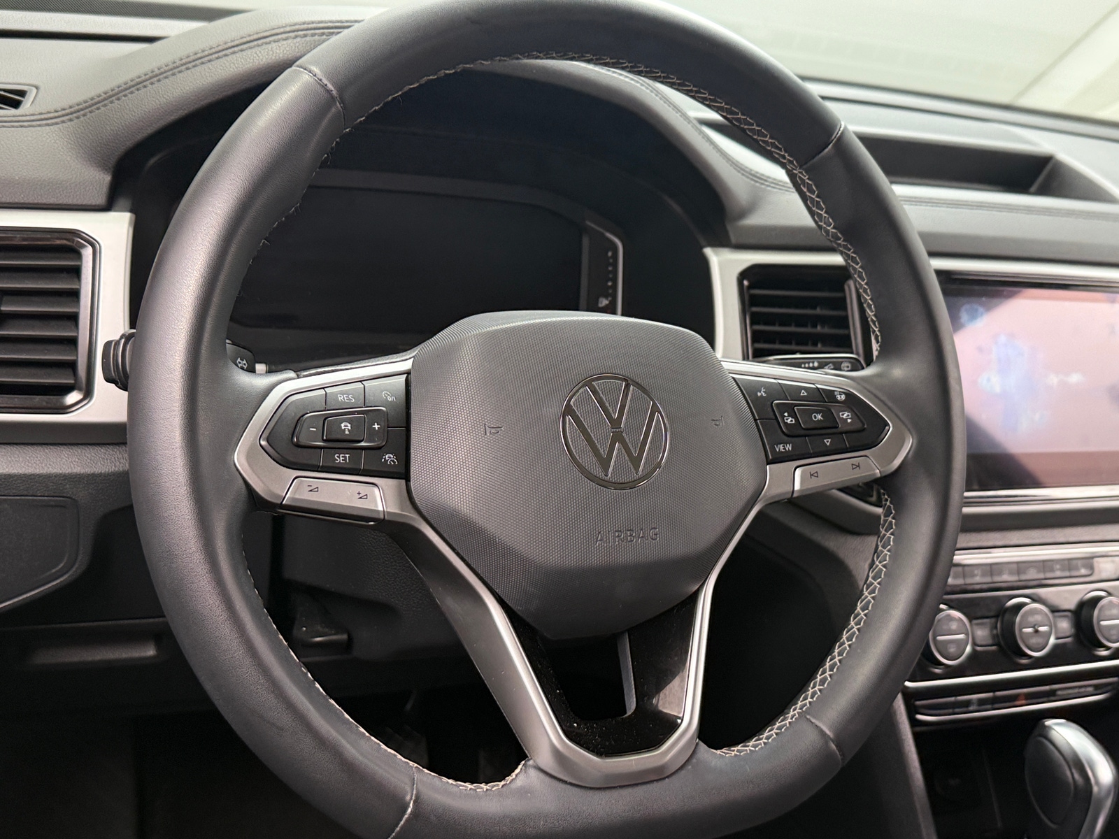 Thumbnail: 2021 Volkswagen Atlas - 4