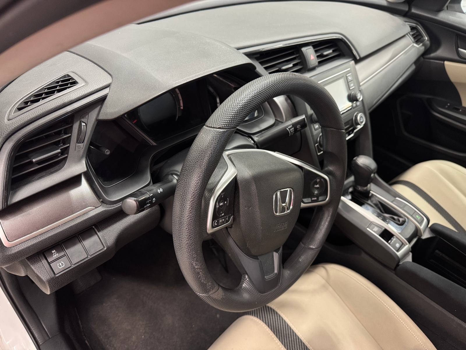 Thumbnail: 2016 Honda Civic - 3