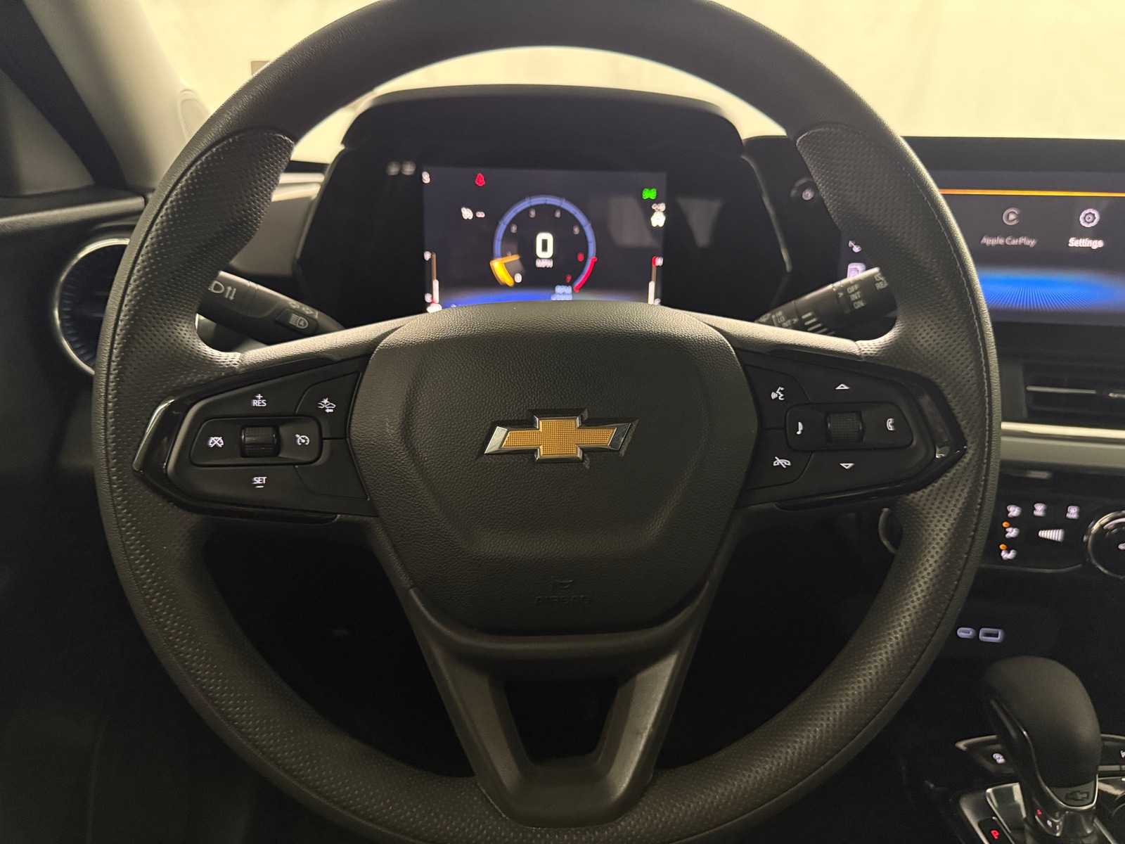 Thumbnail: 2024 Chevrolet Trax - 5