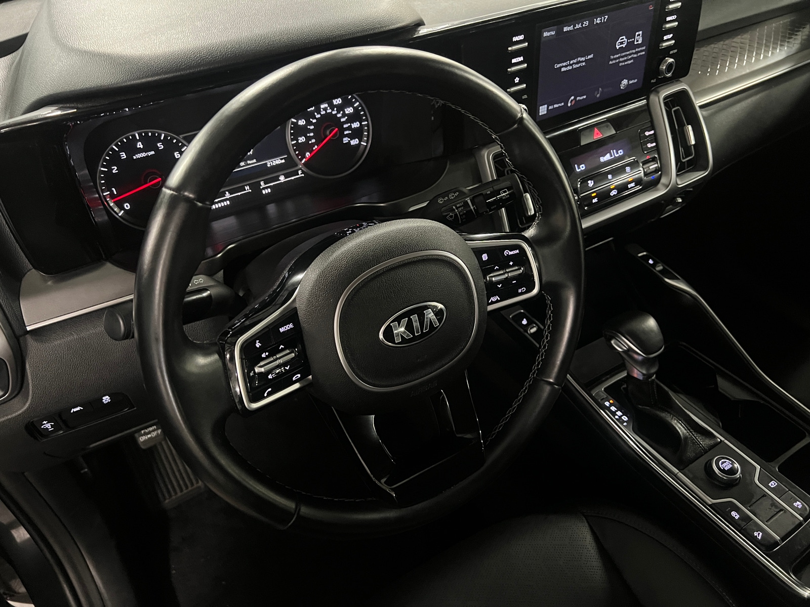 Thumbnail: 2021 Kia Sorento - 4