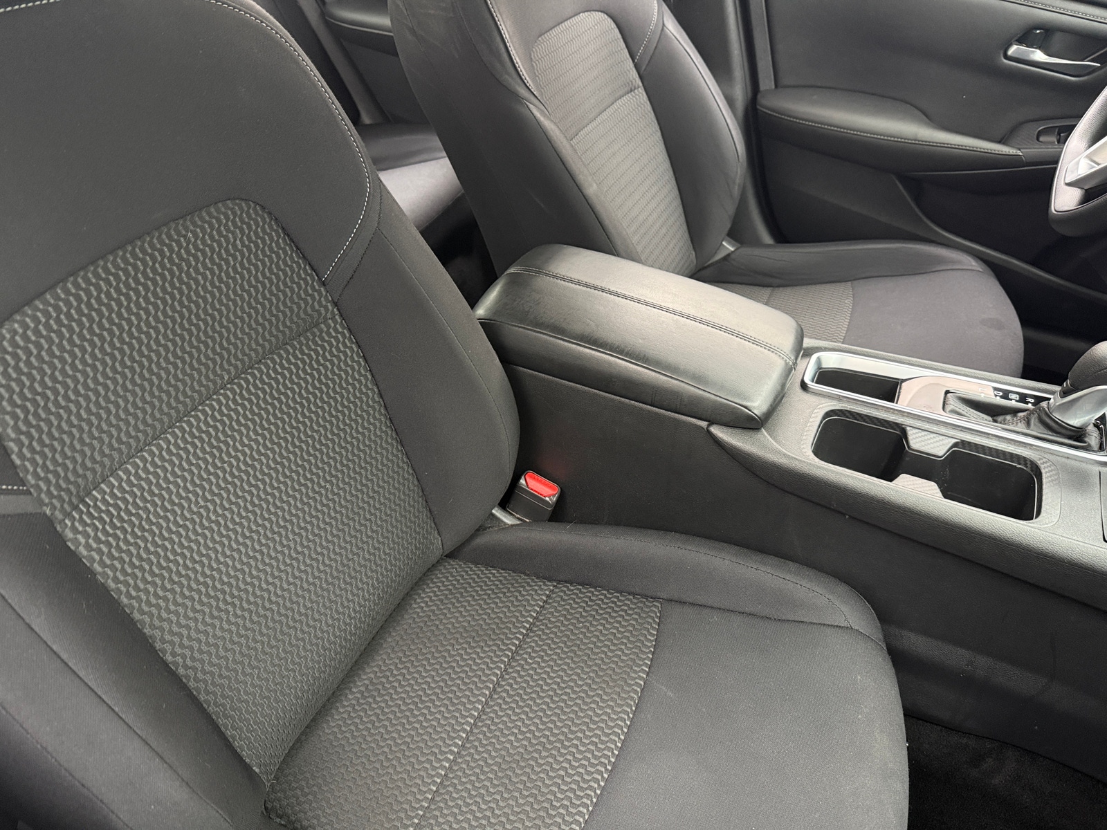 Thumbnail: 2020 Nissan Sentra - 2