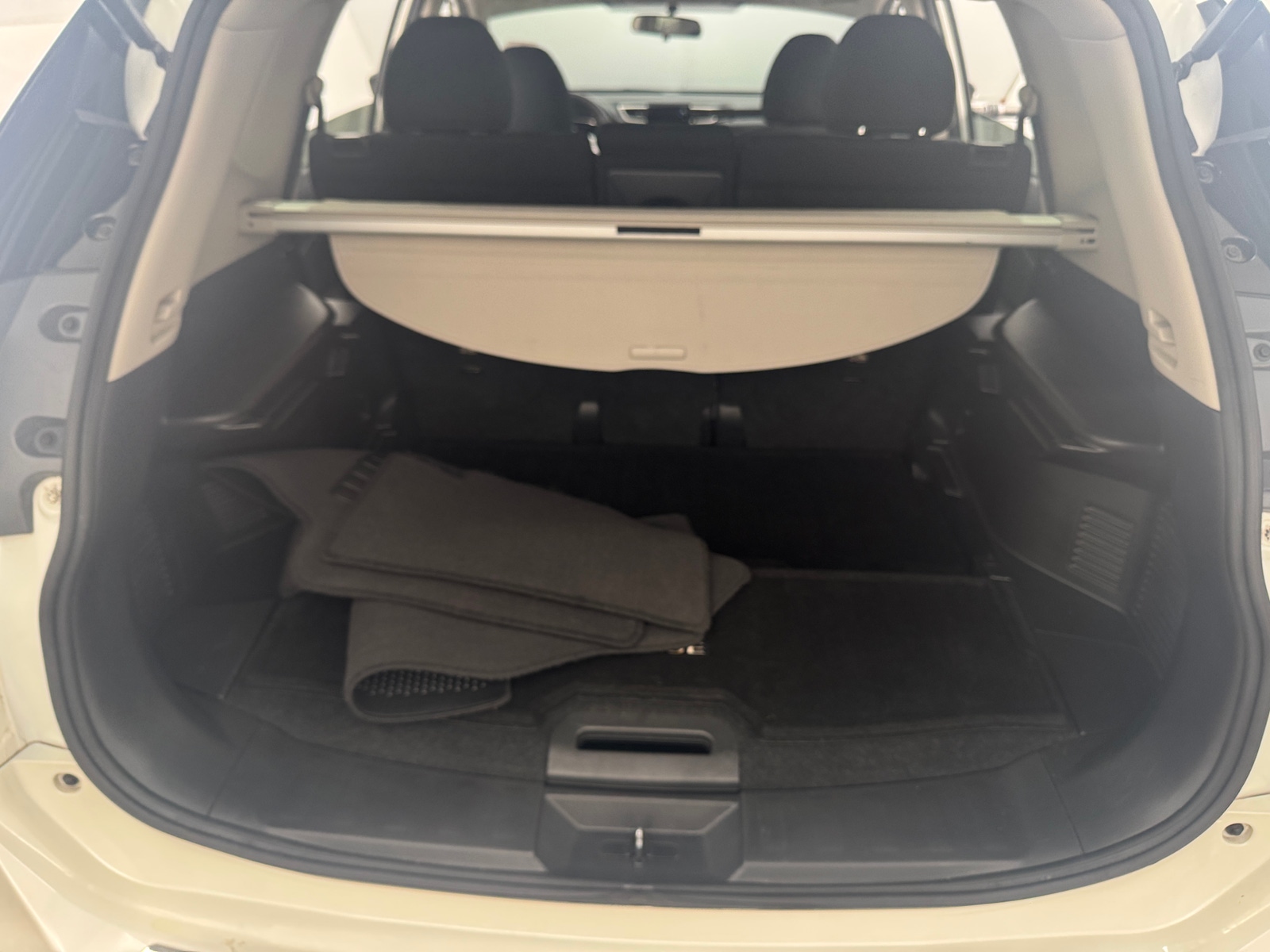 Thumbnail: 2015 Nissan Rogue - 7