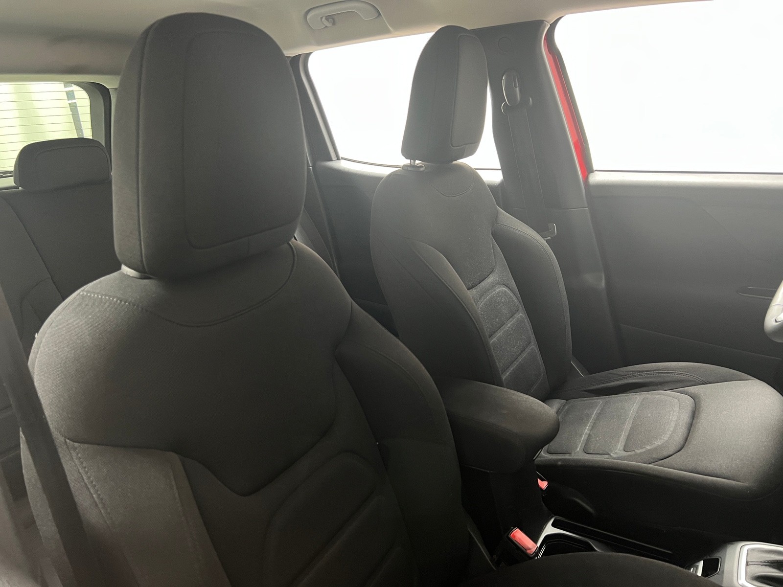 Thumbnail: 2018 Jeep Renegade - 2