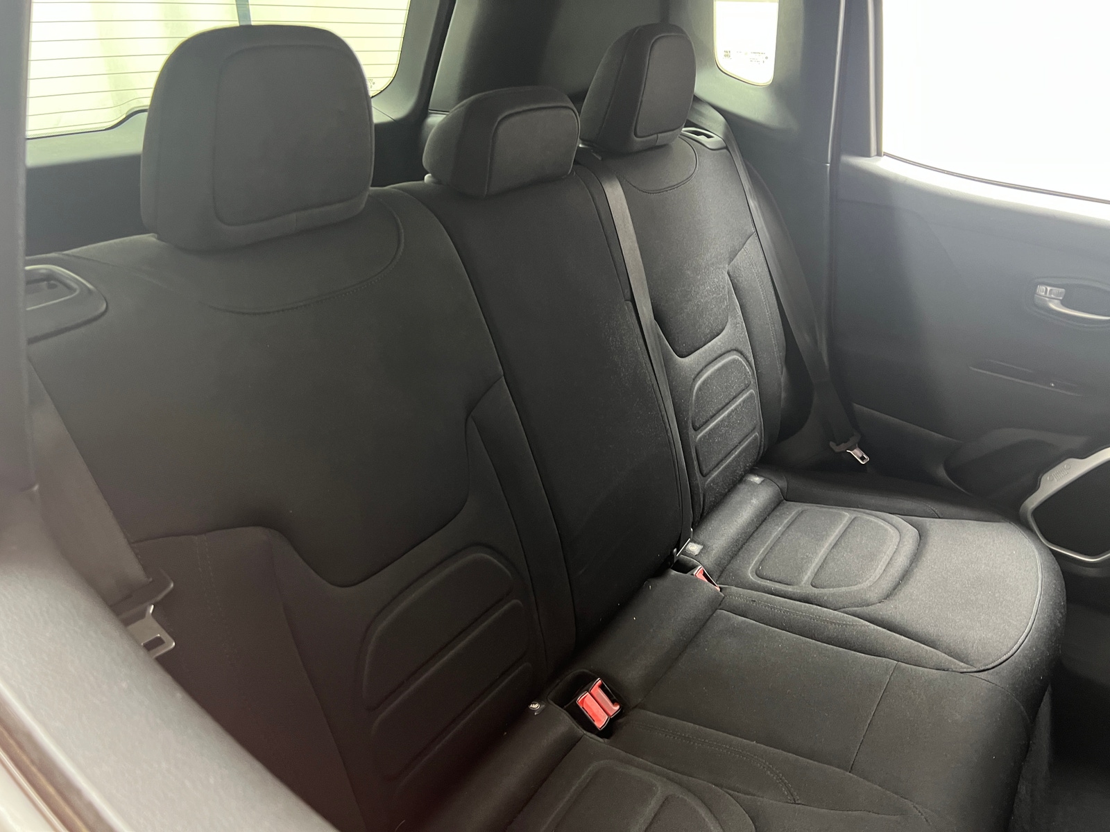 Thumbnail: 2018 Jeep Renegade - 6