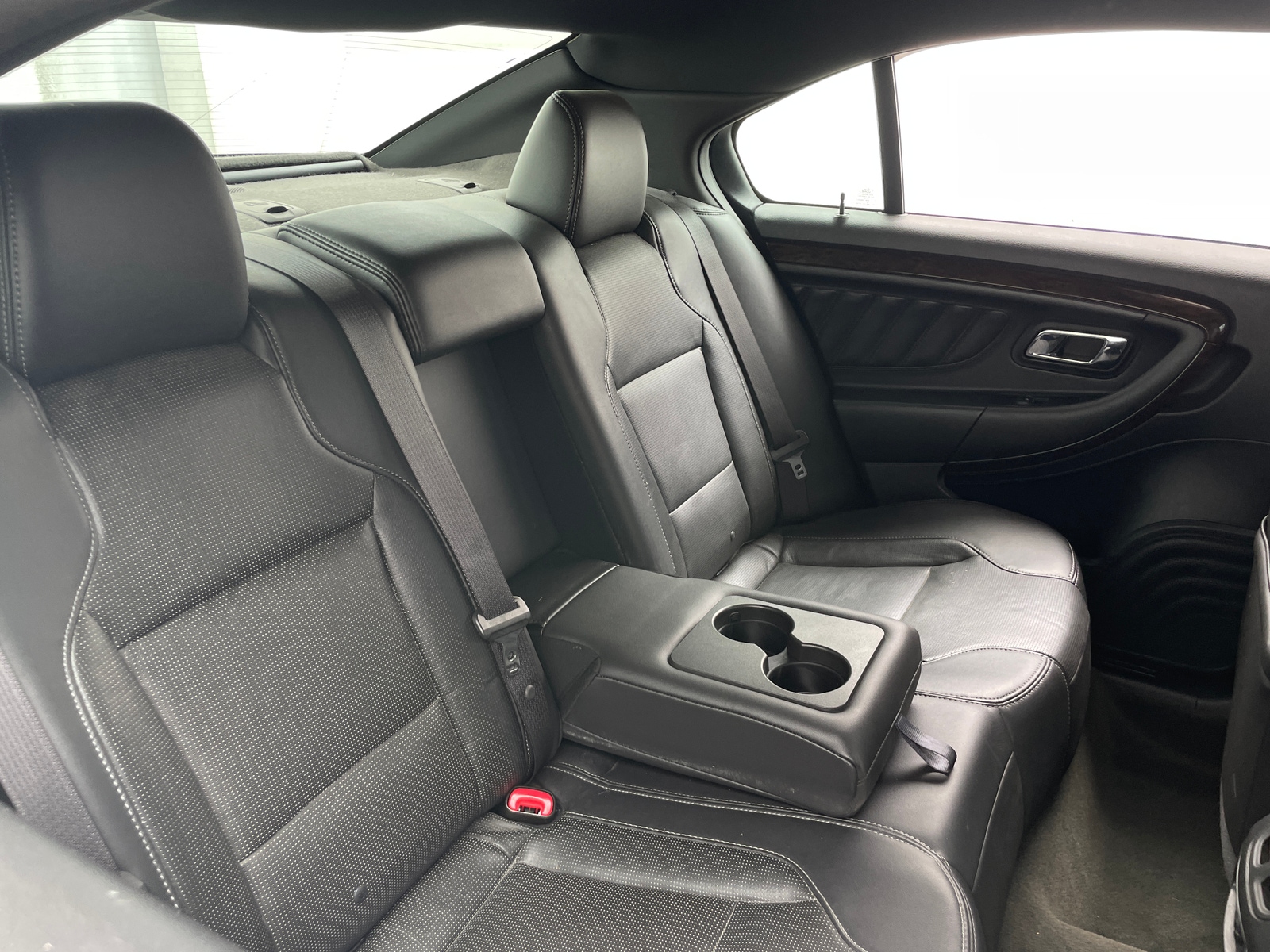 Thumbnail: 2014 Ford Taurus - 5