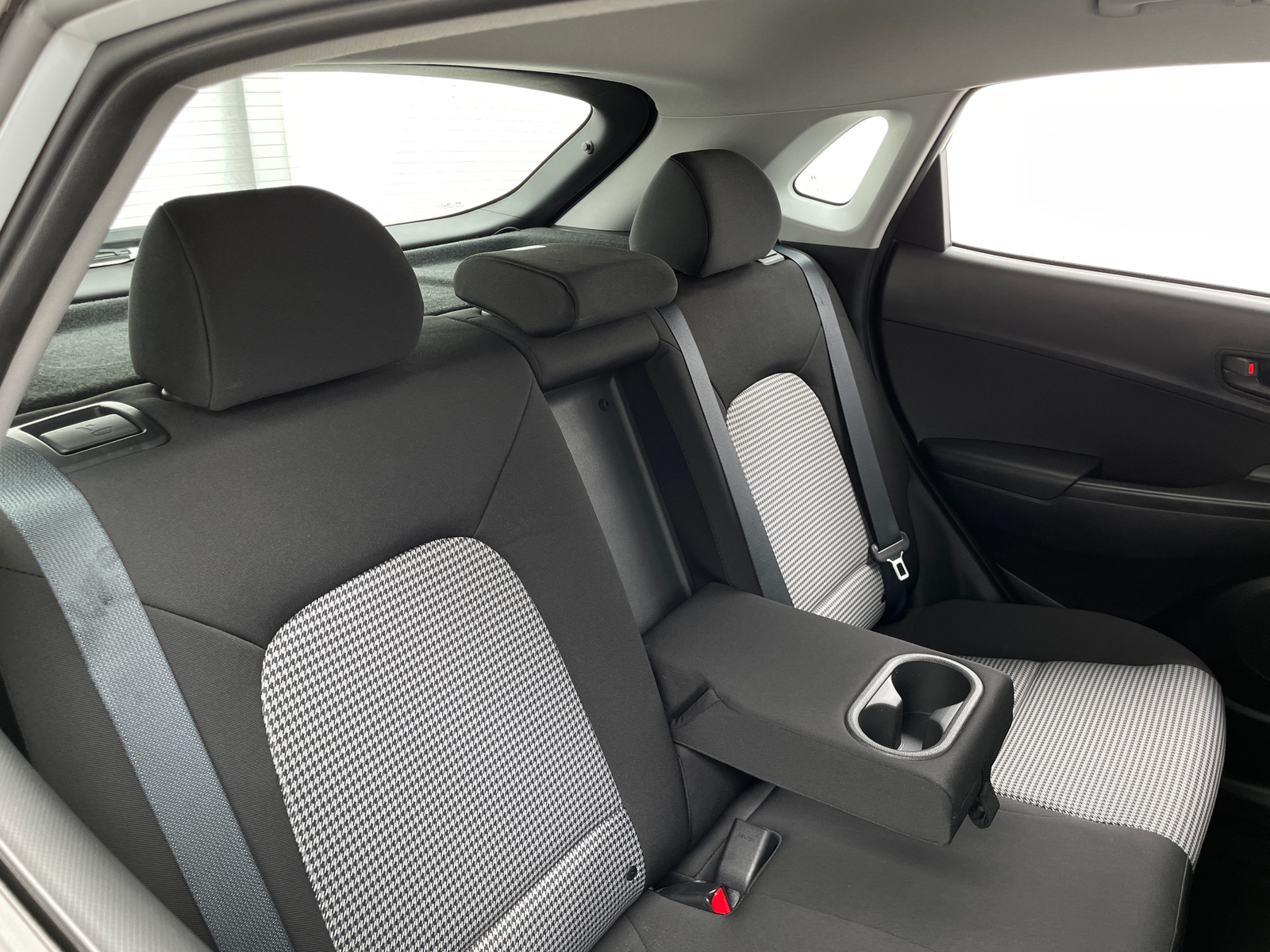 Thumbnail: 2018 Hyundai Kona - 6