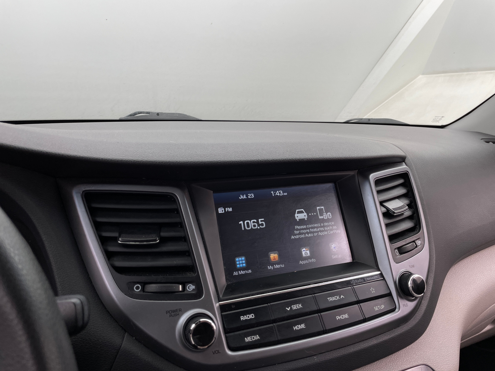 Thumbnail: 2018 Hyundai Tucson - 4