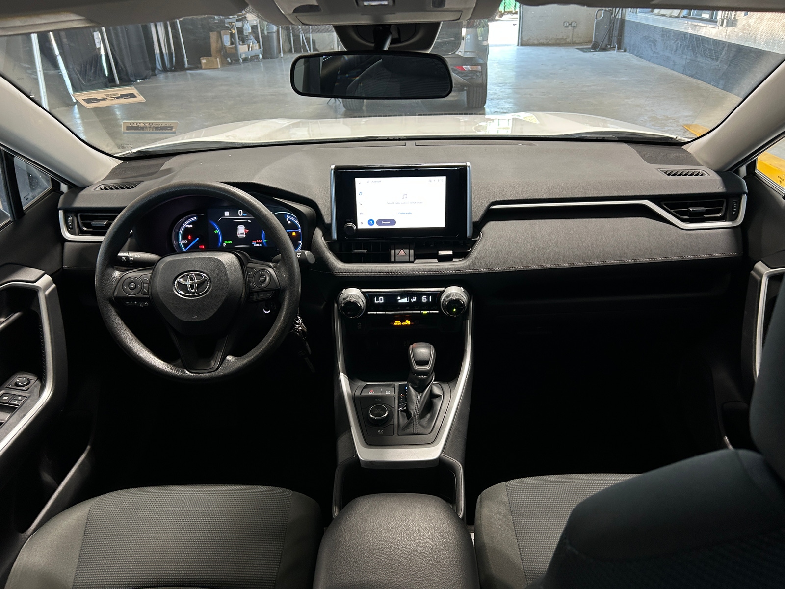 Thumbnail: 2023 Toyota RAV4 - 3