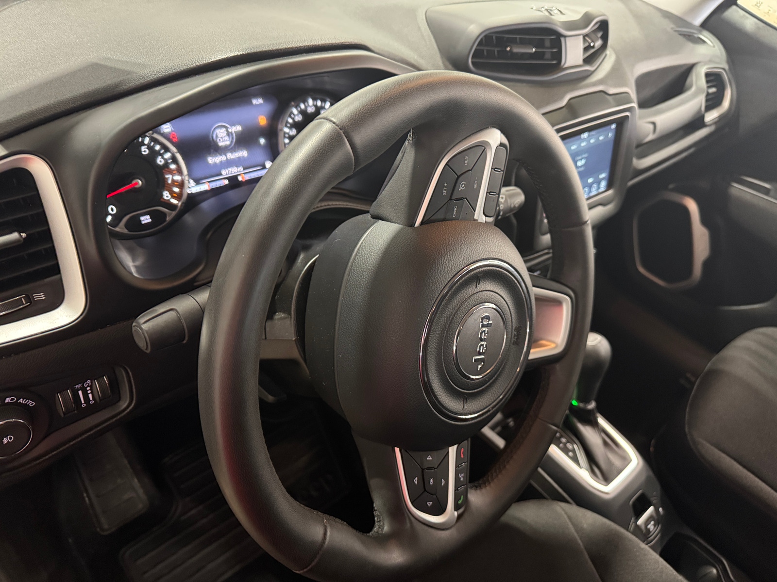 Thumbnail: 2021 Jeep Renegade - 3