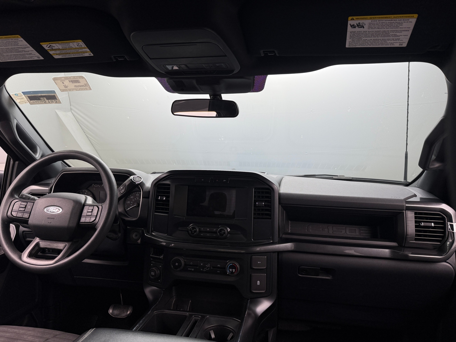 Thumbnail: 2022 Ford Econoline - 3
