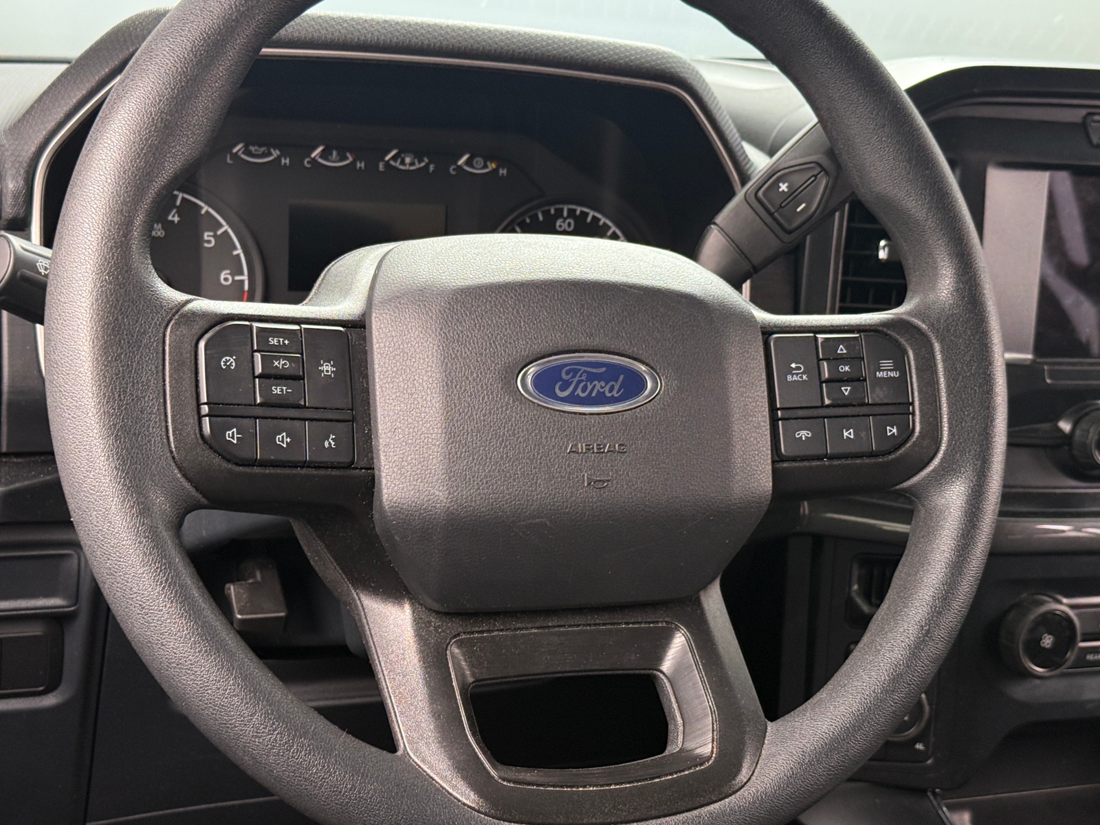 Thumbnail: 2022 Ford Econoline - 5