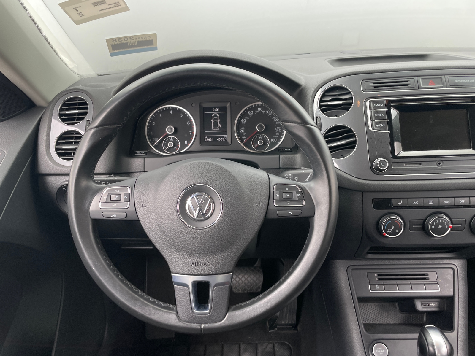Thumbnail: 2016 Volkswagen Tiguan - 5