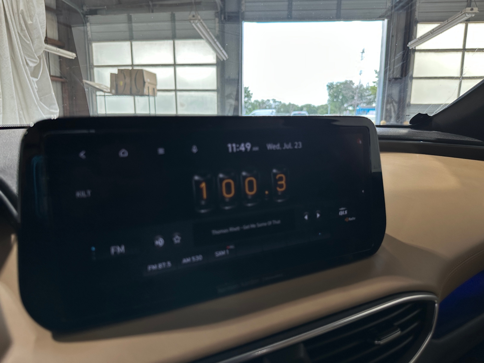 Thumbnail: 2021 Hyundai Santa Fe - 3