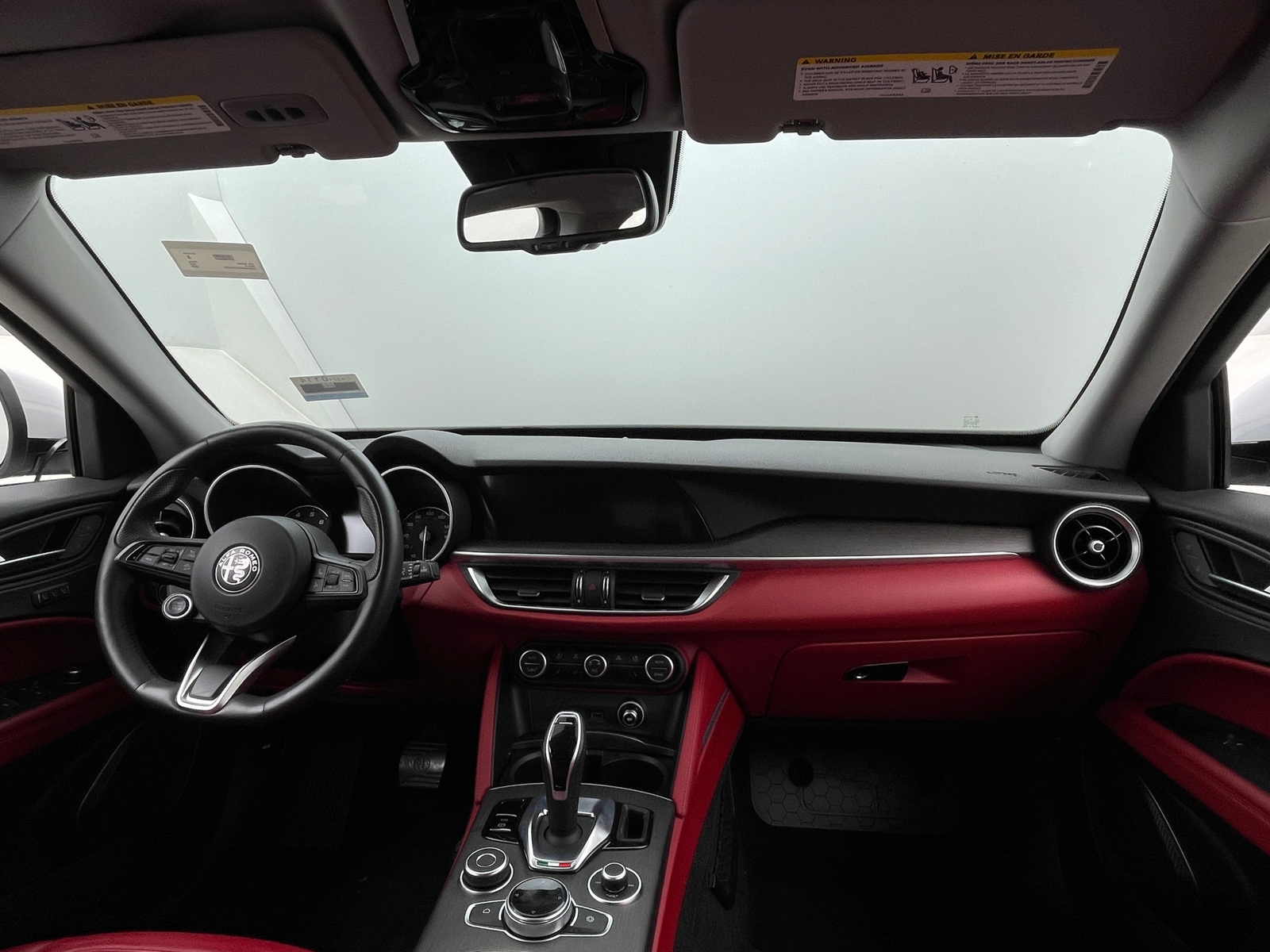 Thumbnail: 2020 Alfa Romeo Stelvio - 2
