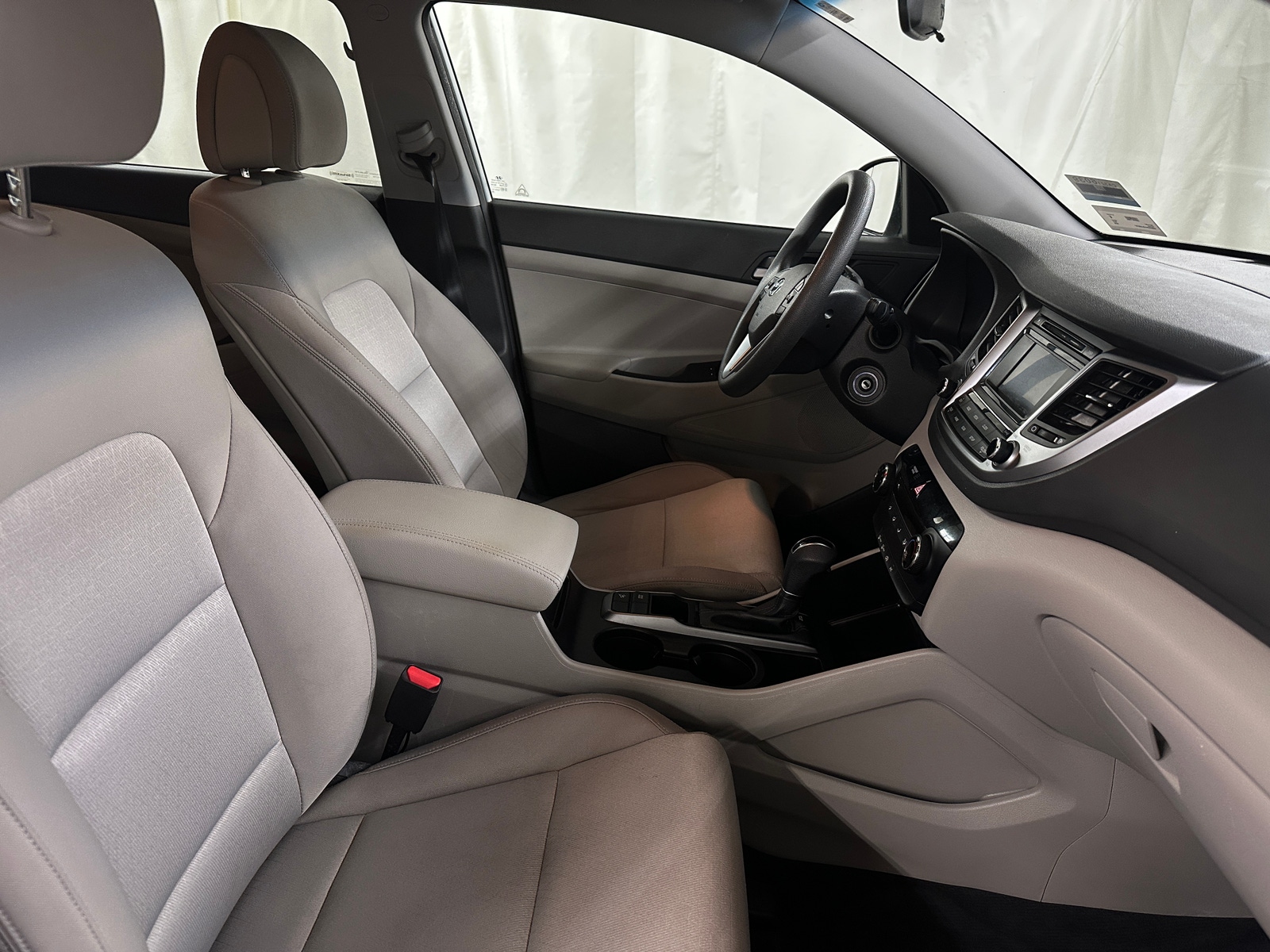 Thumbnail: 2016 Hyundai Tucson - 2