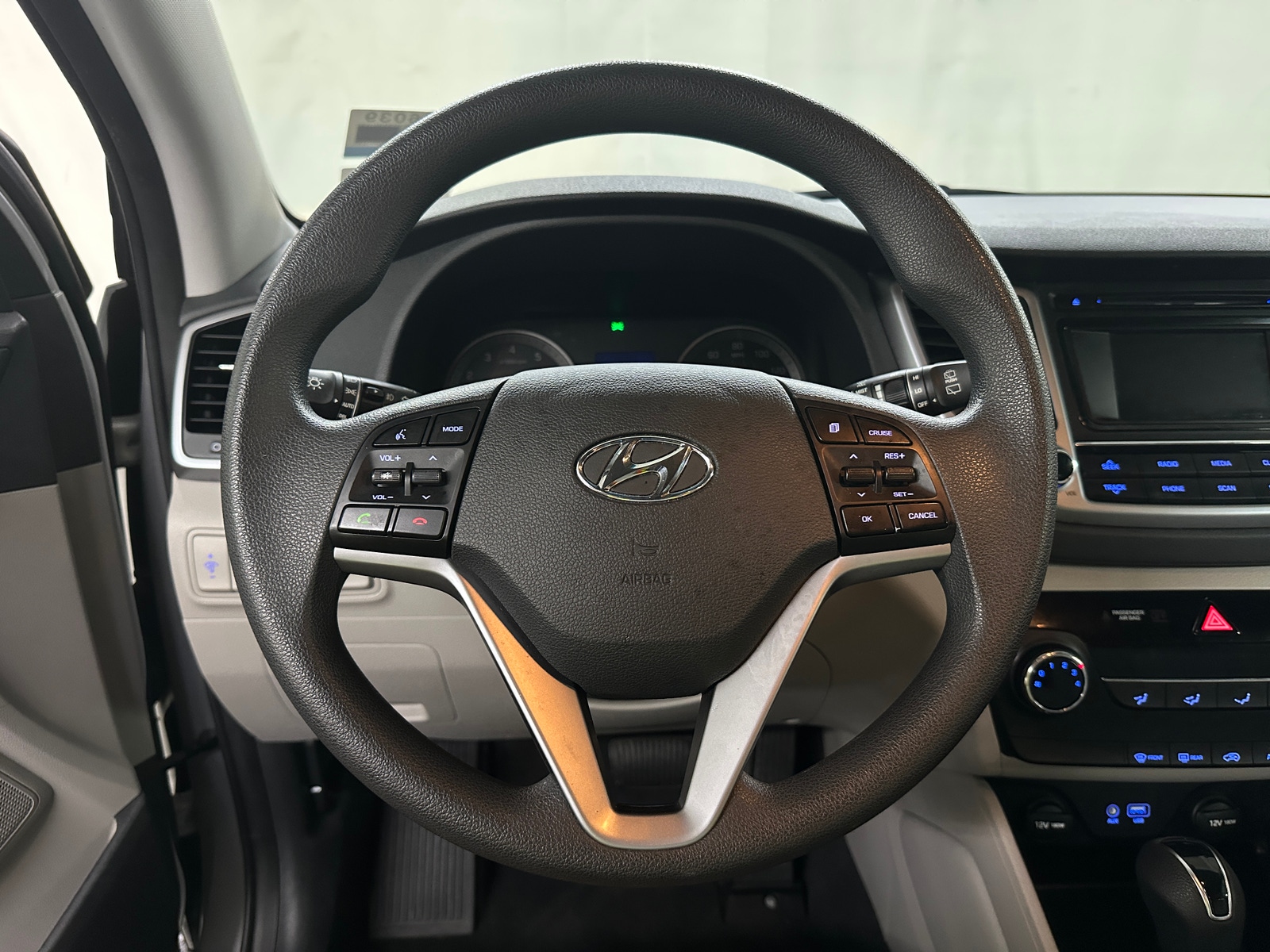 Thumbnail: 2016 Hyundai Tucson - 5