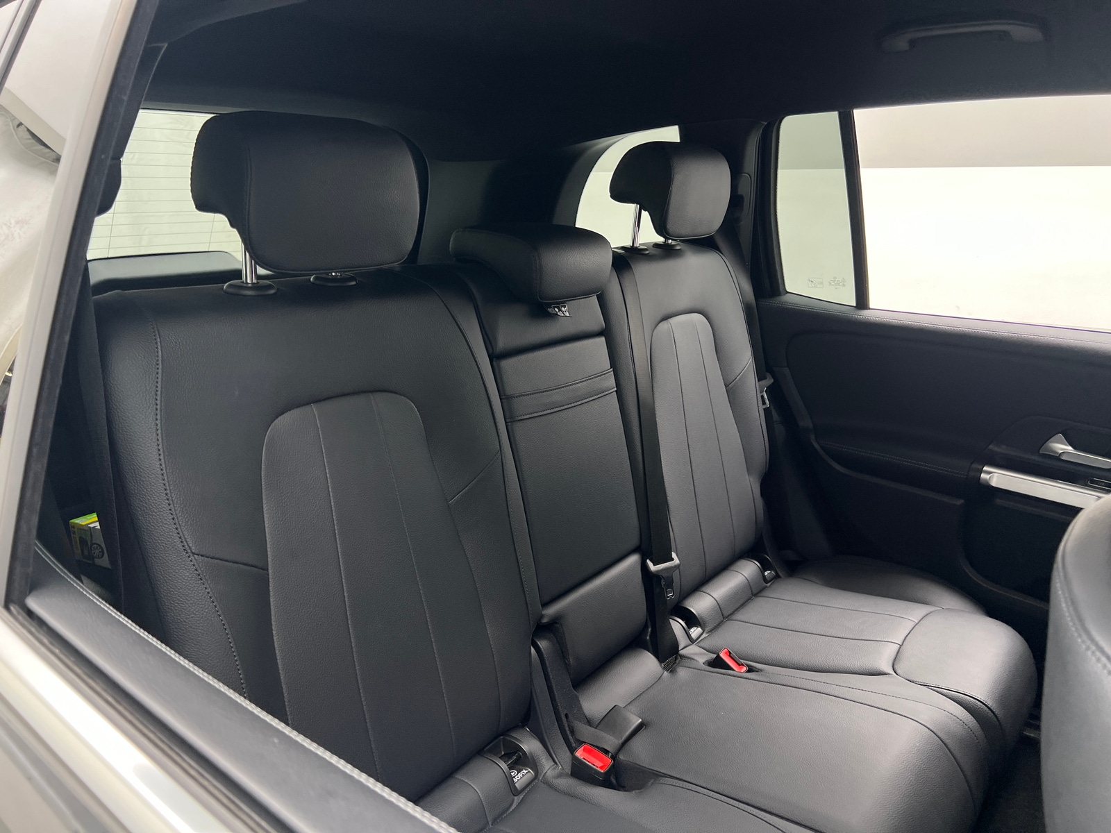 Thumbnail: 2022 Mercedes-Benz GLB - 5