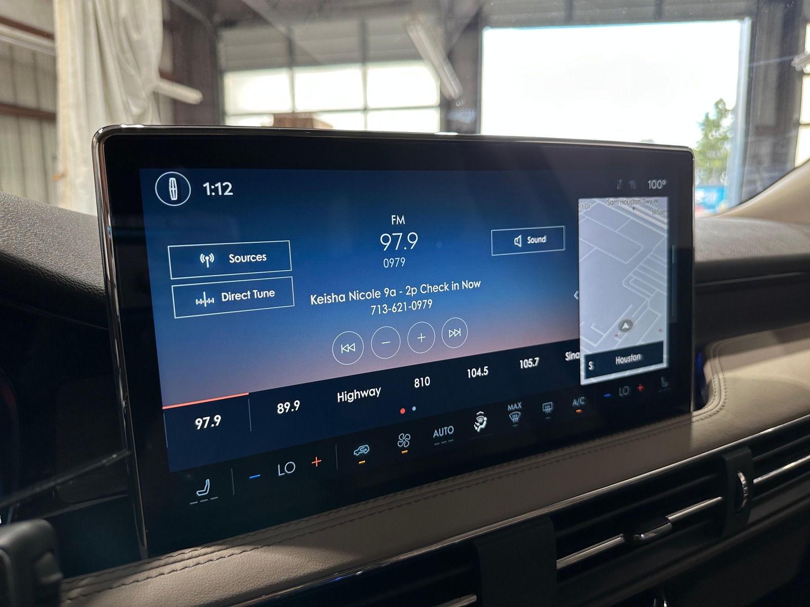 Thumbnail: 2023 Lincoln Corsair - 3