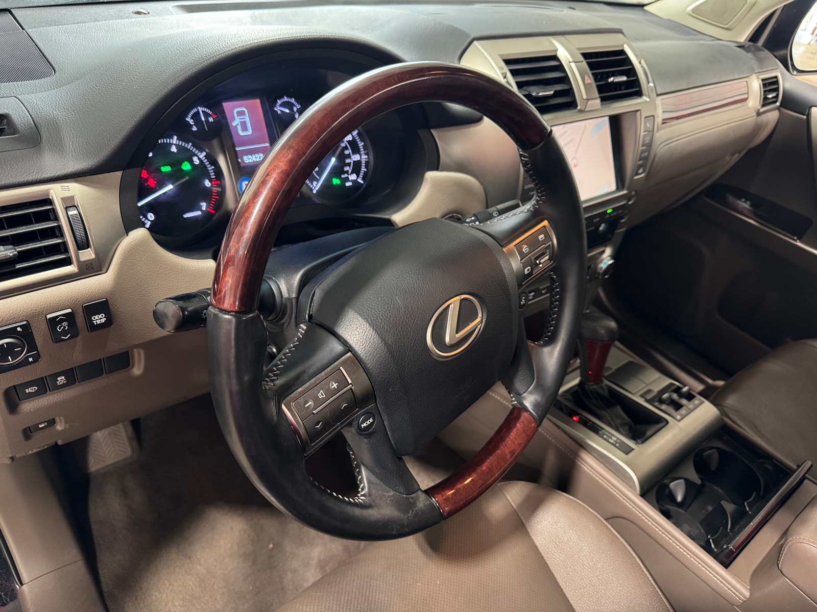 Thumbnail: 2017 Lexus GX - 2