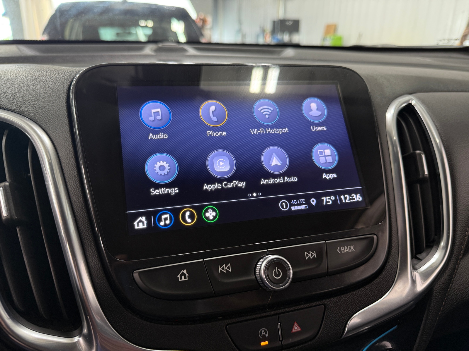 Thumbnail: 2023 Chevrolet Equinox - 3