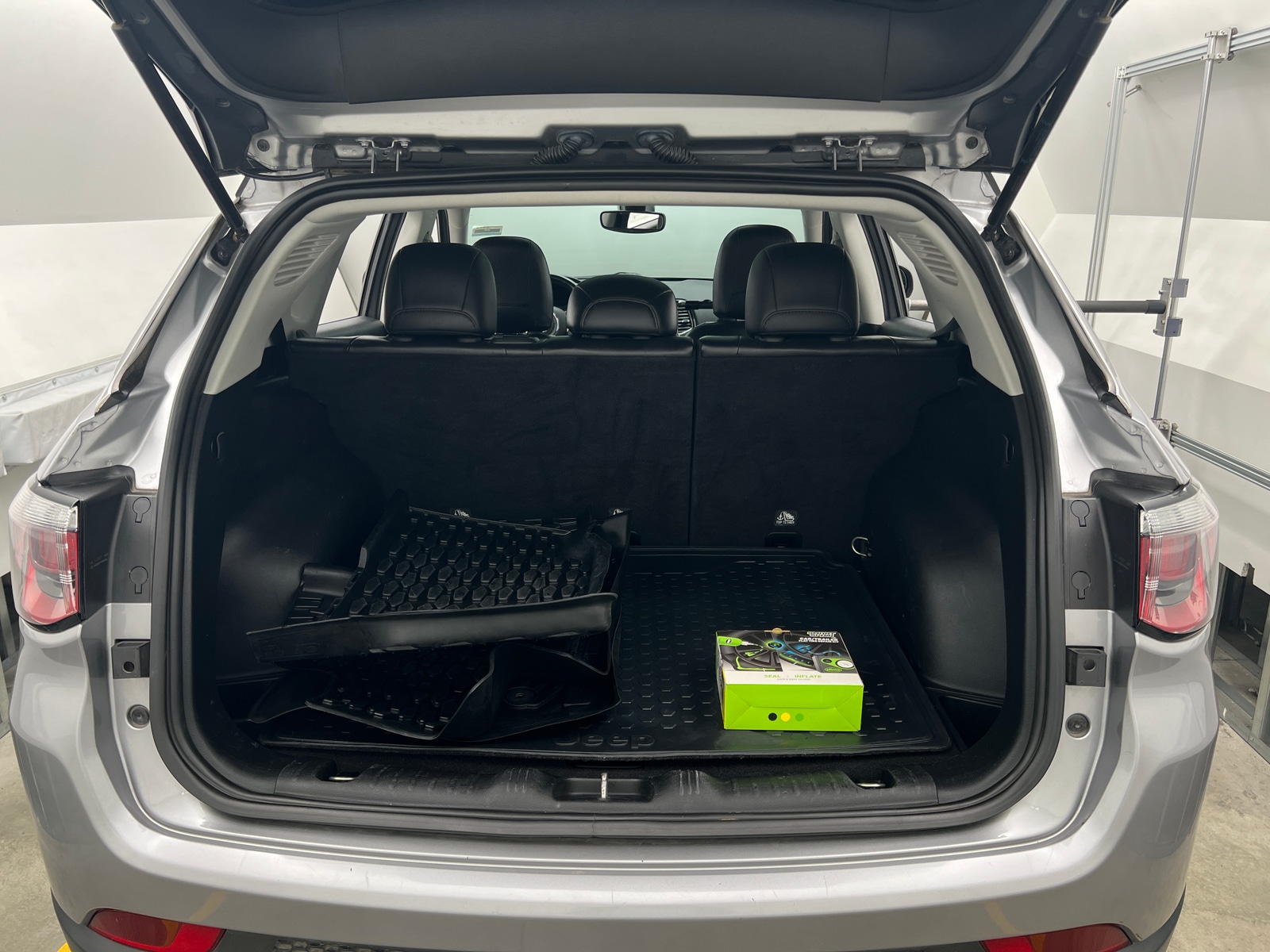 Thumbnail: 2019 Jeep Compass - 6