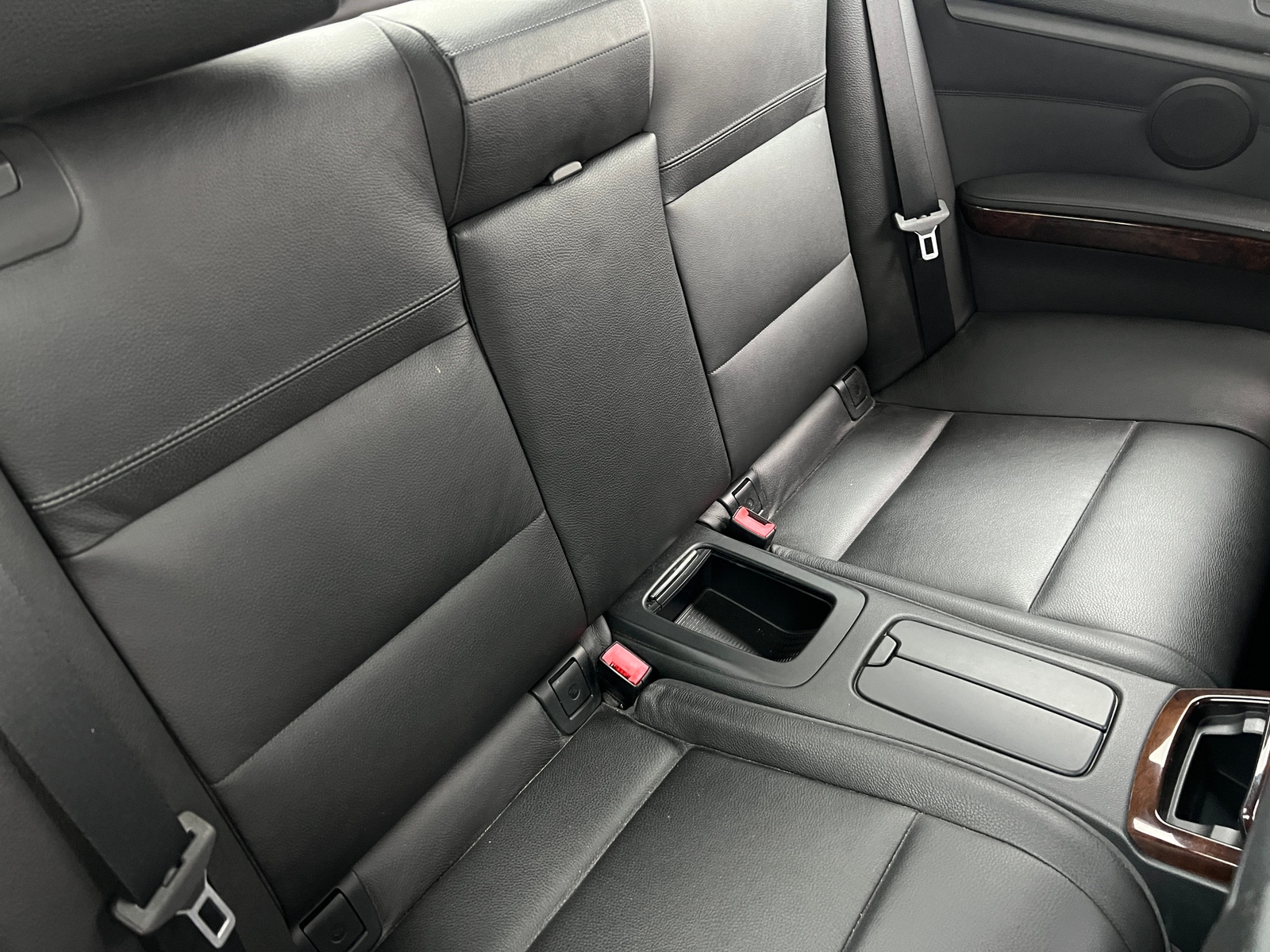 Thumbnail: 2011 BMW 3 Series - 5