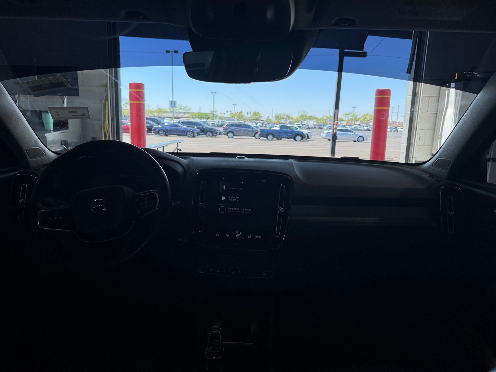 Thumbnail: 2020 Volvo XC40 - 2