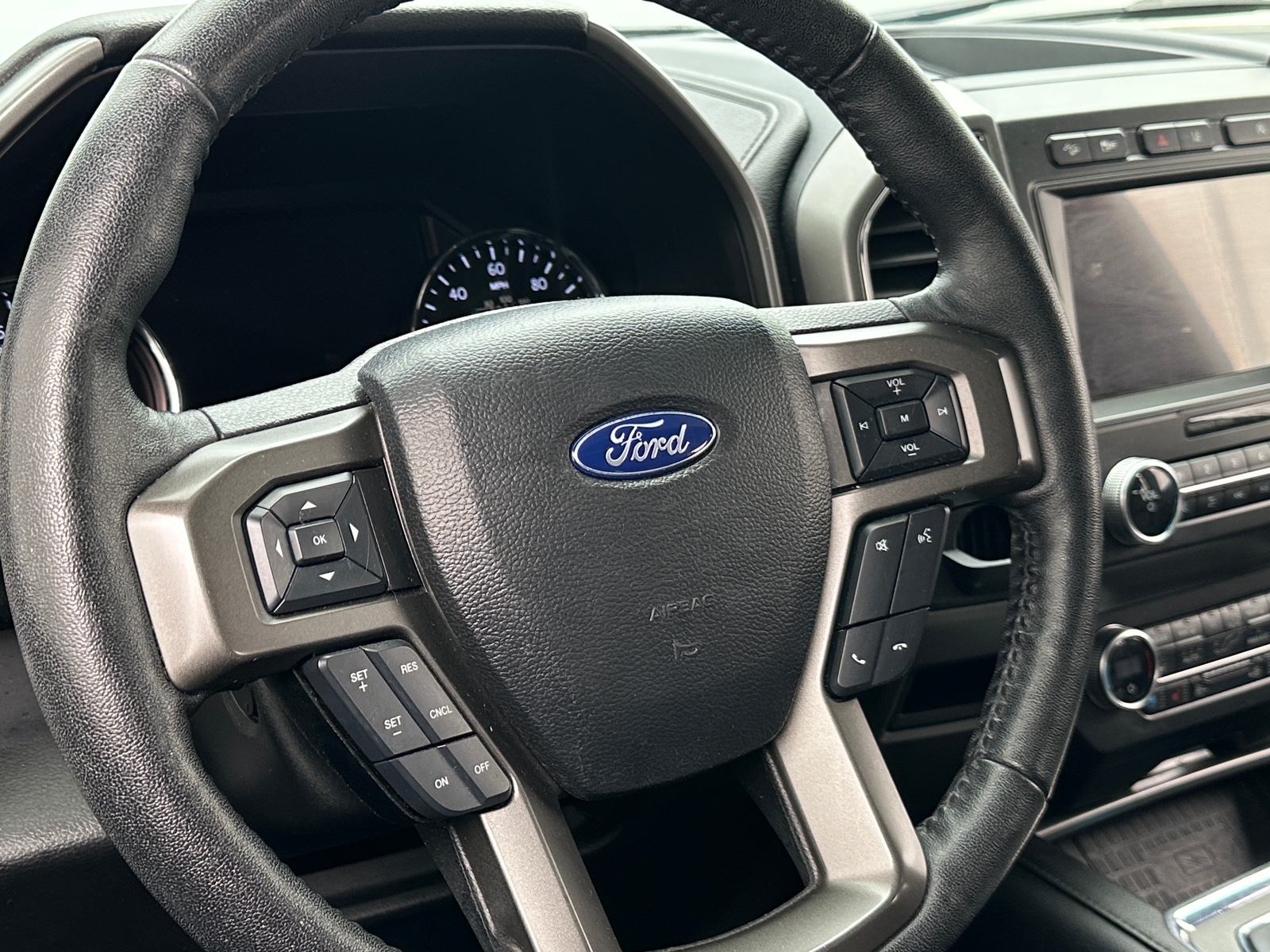 Thumbnail: 2020 Ford Expedition MAX - 4