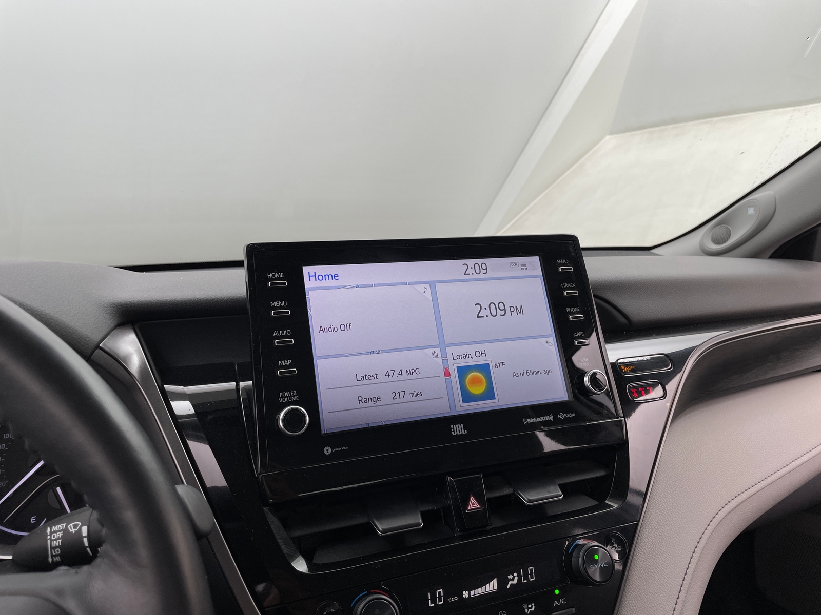 Thumbnail: 2022 Toyota Camry - 3
