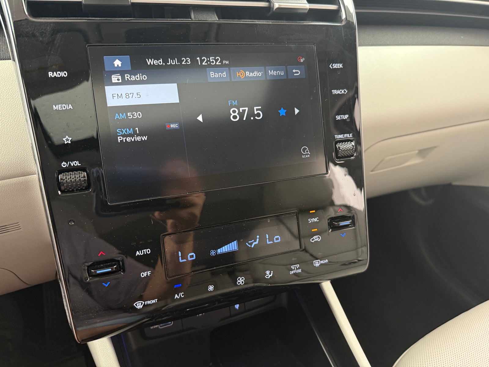 Thumbnail: 2023 Hyundai Tucson - 3