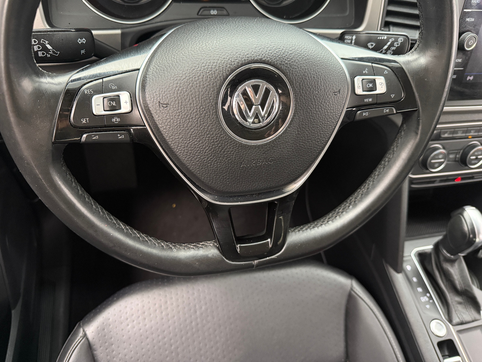 Thumbnail: 2019 Volkswagen Atlas - 4