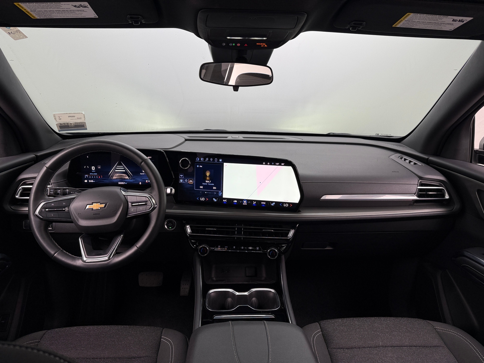 Thumbnail: 2024 Chevrolet Traverse - 3