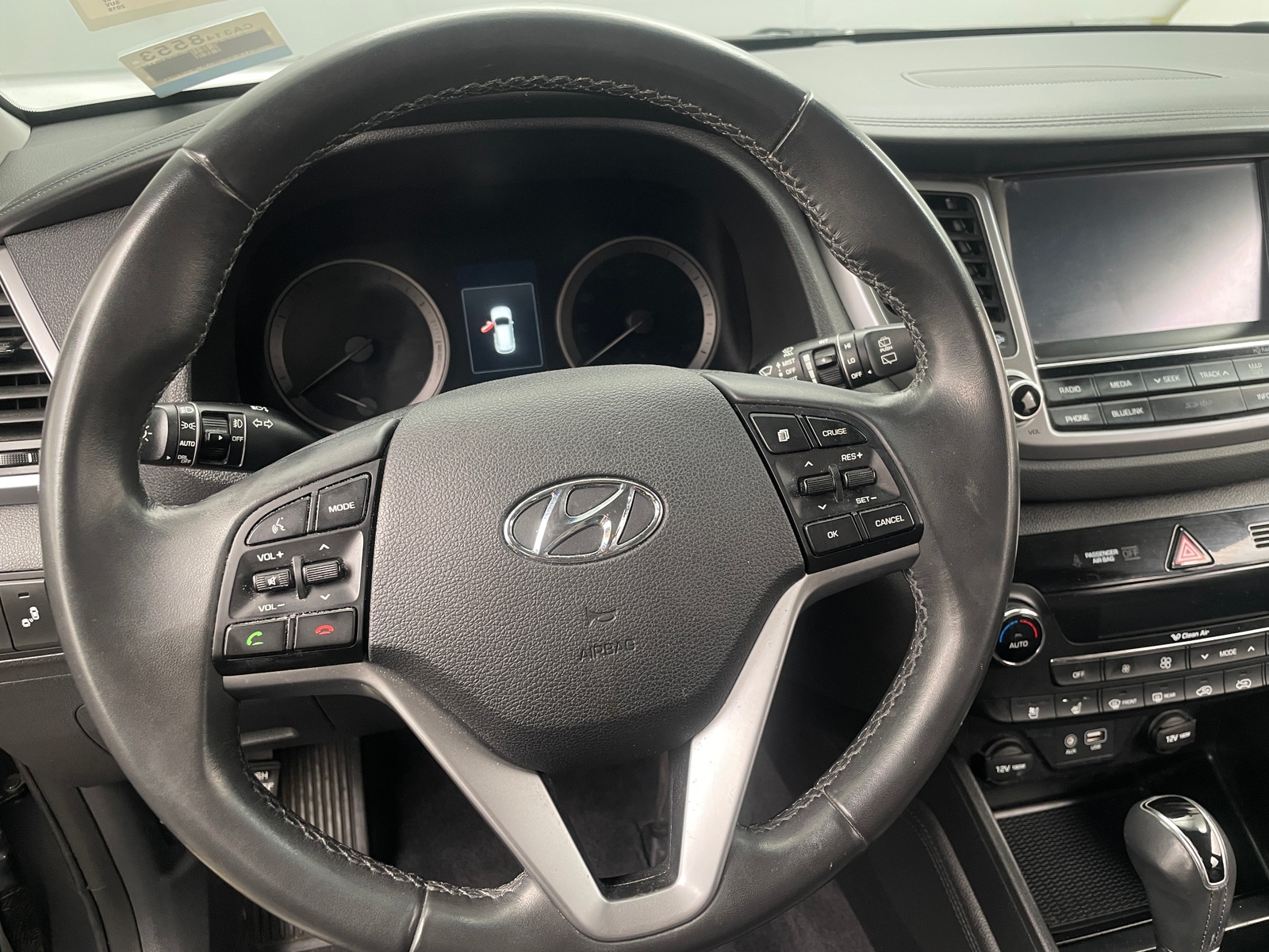 Thumbnail: 2016 Hyundai Tucson - 4