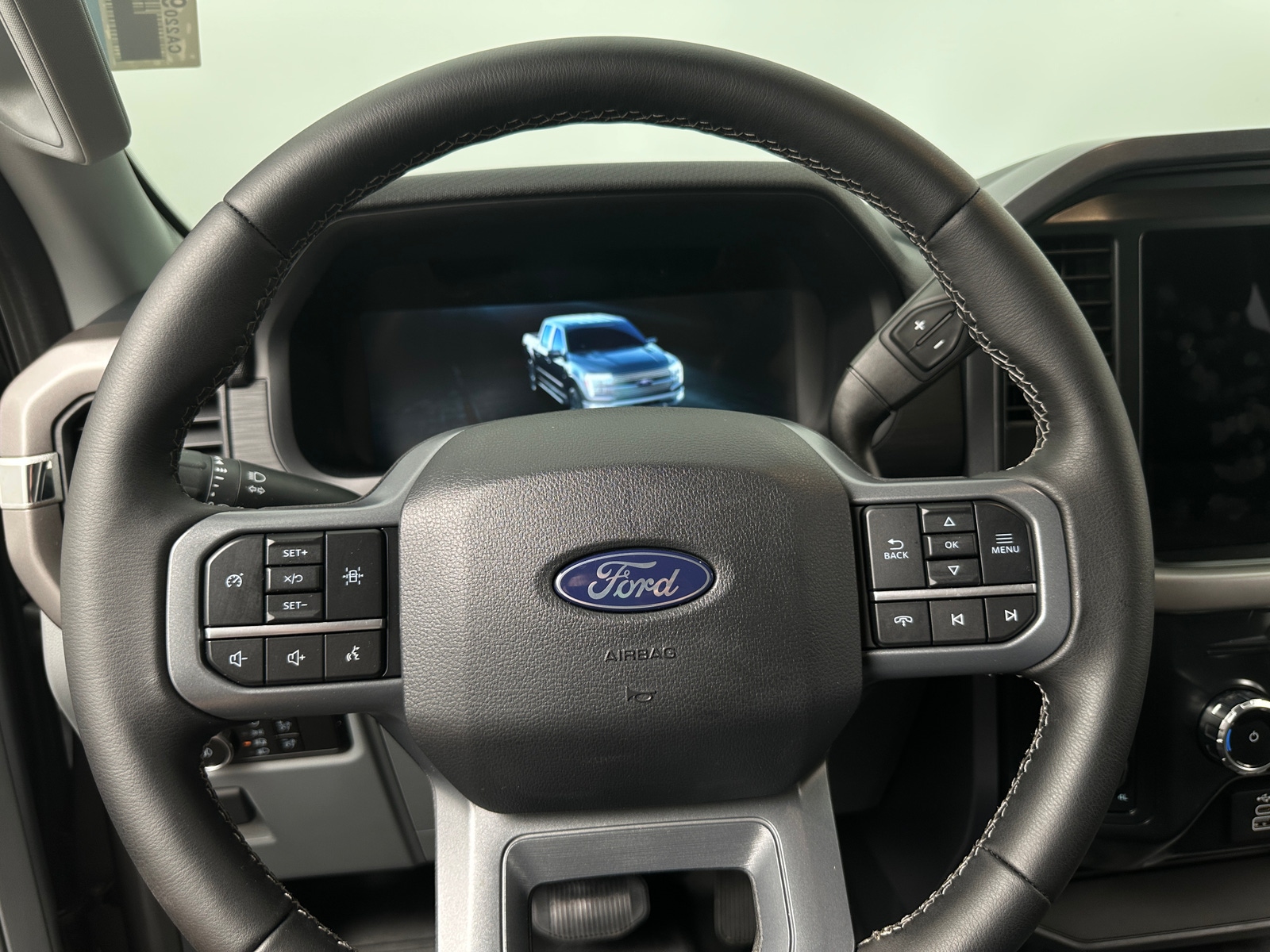 Thumbnail: 2025 Ford Econoline - 5