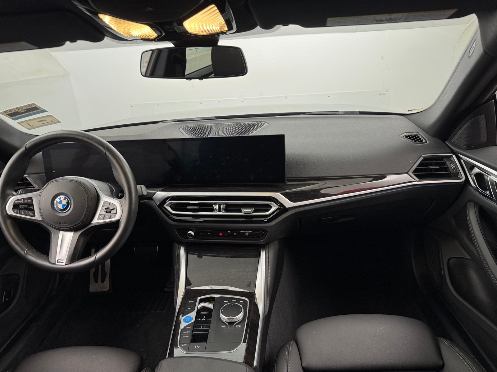 Thumbnail: 2024 BMW i4 - 2