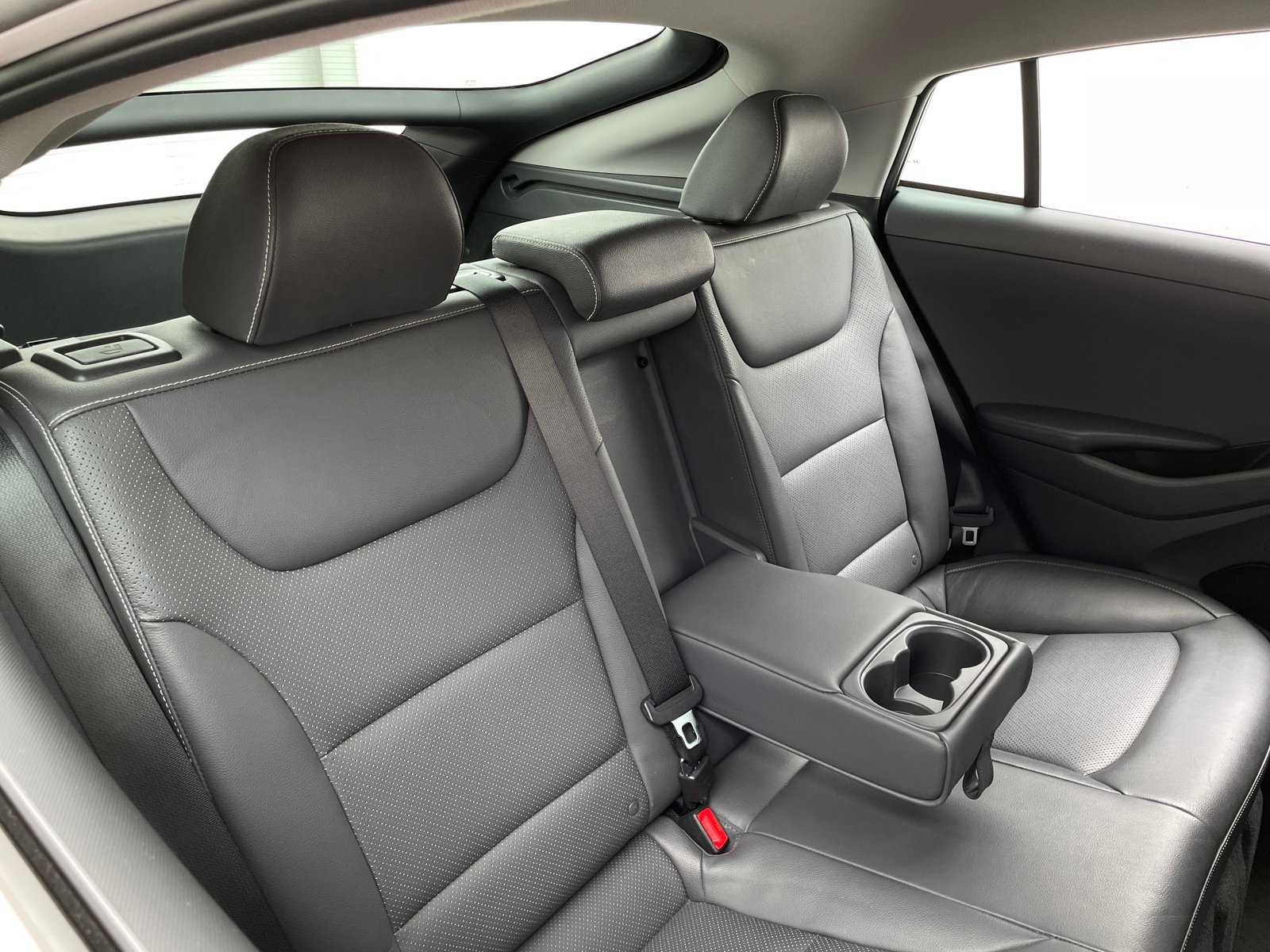 Thumbnail: 2019 Hyundai Ioniq - 5