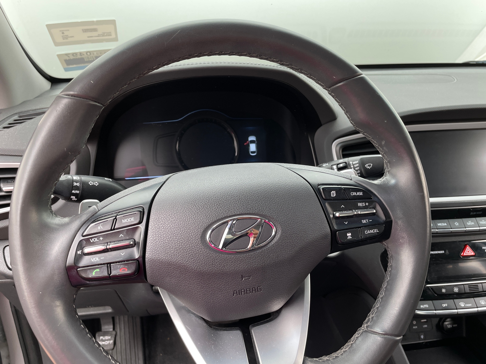 Thumbnail: 2019 Hyundai Ioniq - 4