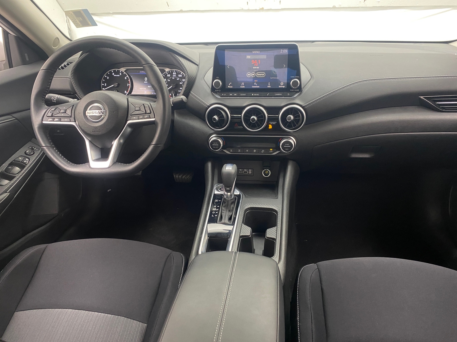 Thumbnail: 2020 Nissan Sentra - 3