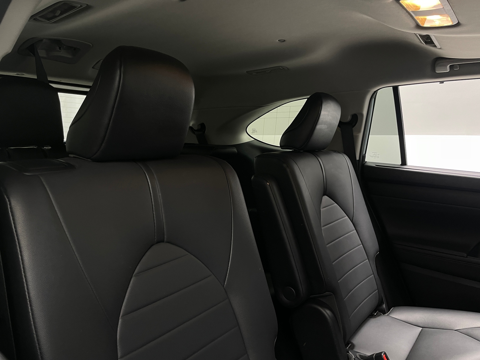 Thumbnail: 2021 Toyota Highlander - 6